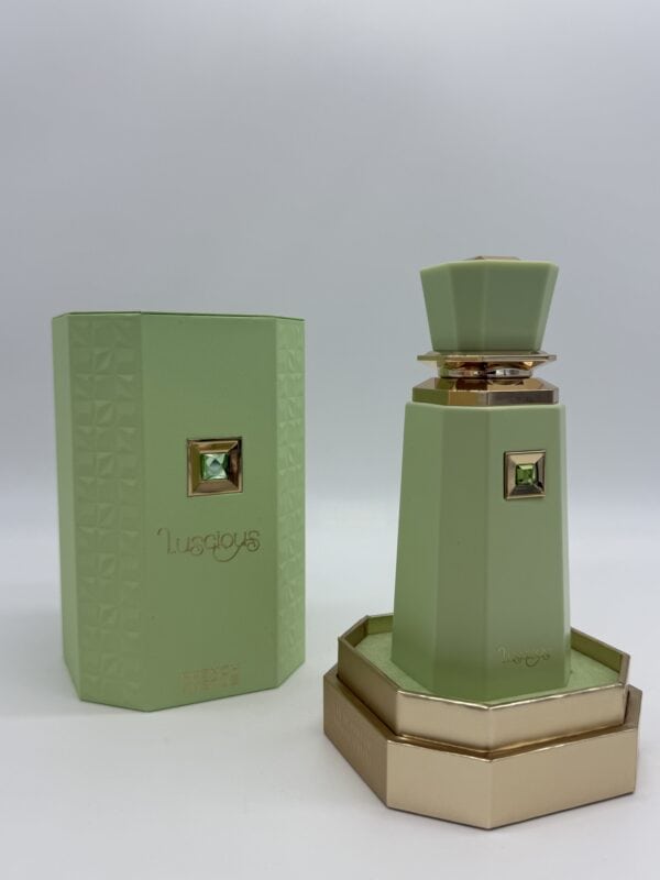 FRENCH AVENUE Luscious